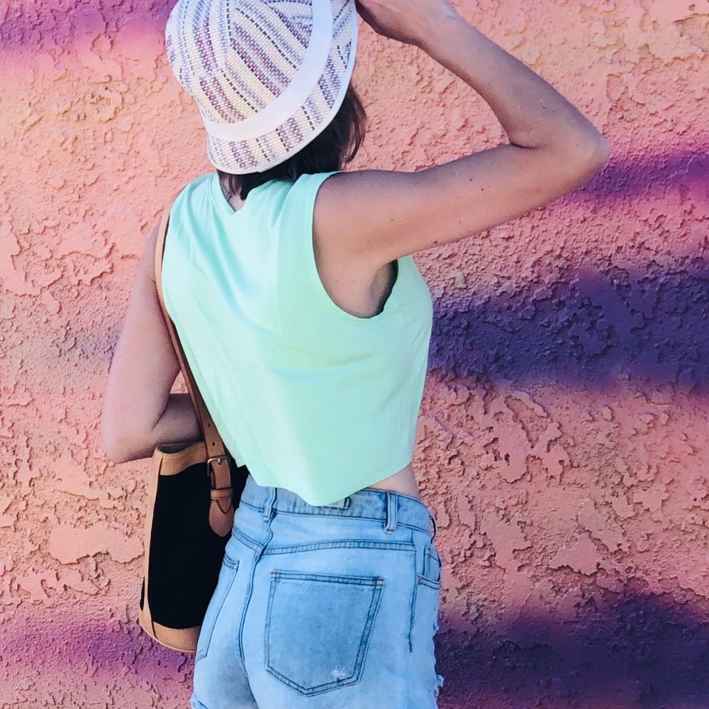 Joy Lab Mint Green Twist-Front Athletic Muscle Tee - Picture 3 of 16